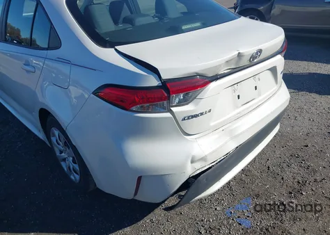 2020 Toyota Corolla Le z USA, uszkodzony, nr VIN 5YFEPRAE1LP060718